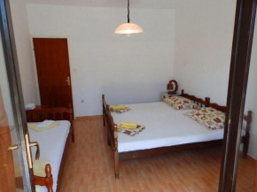 Отель Triple Room Zuljana 256c  Жульяна